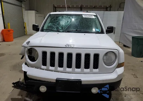2014 Jeep Patriot Latitude из США, поврежденный, VIN 1C4NJRFB6ED766413